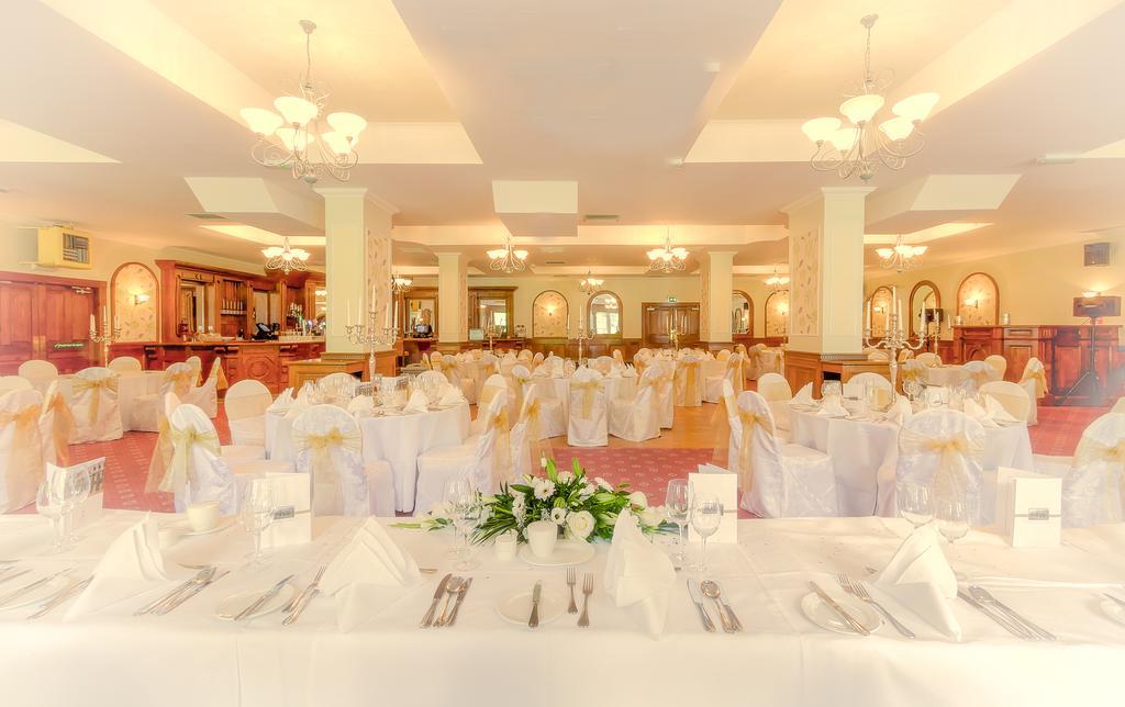 Celbridge Manor Hotel Esterno foto
